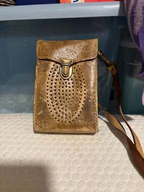 Vintage Zenith Leather Transistor Radio Carrying Case with Perforated Speaker Fr